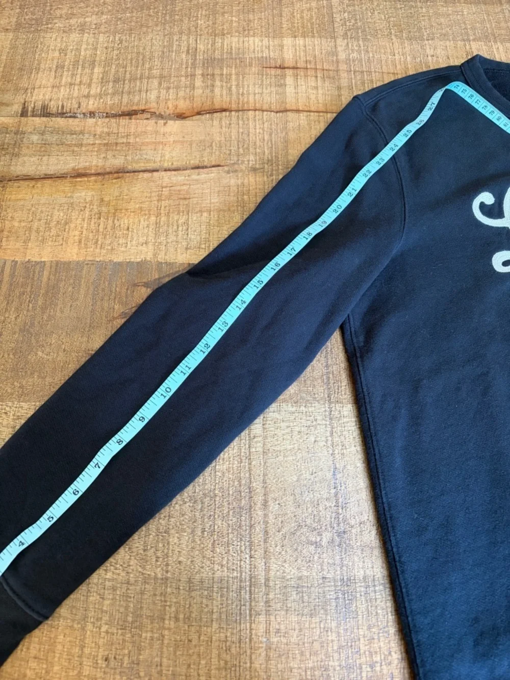 Levi's Men's Black Crewneck with White Script Logo